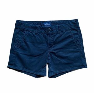 american eagle | black khaki short shorts